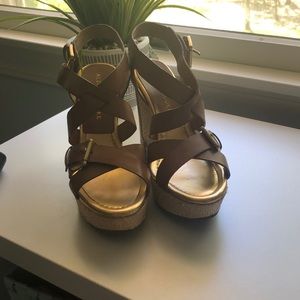 Brown and gold Audrey Brooke wedges